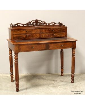 Antico scrittoio Luigi Filippo in noce - epoca '800