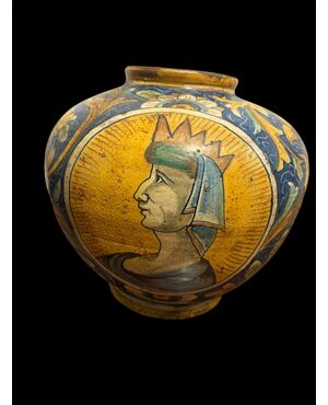 Bombola in maiolica , Caltagirone XIX secolo