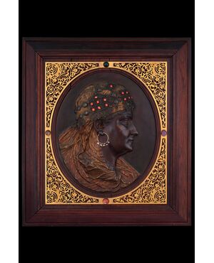 Émile Guillemin (1841-1907), “Profilo di donna orientale in bronzo con patina e smalti”