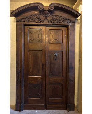PTCI567 - Portoncino in noce, con portale in legno, epoca '700, misure cm L 117 x H 225