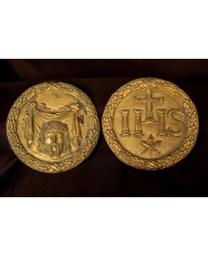 Due medaglioni dorati per arredi sacri - XIX secolo