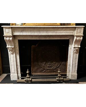 CHM602 - Antique Carrara white marble fireplace, 19th century, measures cm L 133 x D 35 x H 100