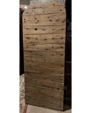 PTCR519 - Oak studded front door, 19th century, dimensions cm W 81 x H 195