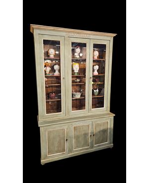 French bookcase