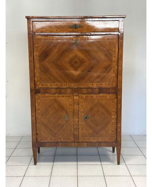 Louis XVI Secretaire. Milan 18th century