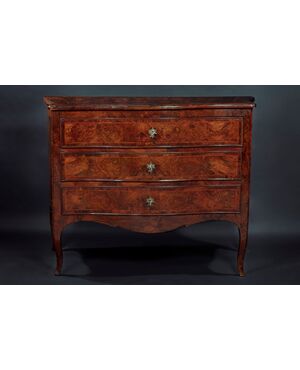 Roman commode with curved front