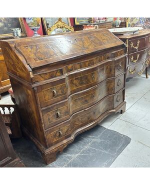 Antica ribalta mossa  Venezia epoca 700 lastronata . intarsiata . Mis 117 x 52