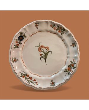 05 piatti in maiolica , manifattura Antonibon , Nove di Bassano , seconda metà del XVIII secolo