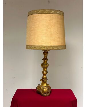 Torcera in legno intagliato e dorato Luigi XVI fine 700