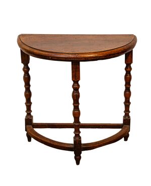 XVII secolo, Consolle in legno di noce