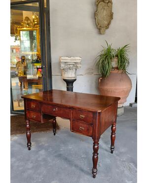 Piccola Scrivania in noce, Toscana, '800