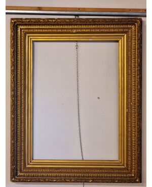 Grande cornice in pastiglia dorata, inizi XIX secolo