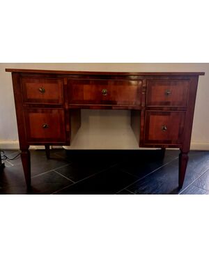Louis XVI Desk