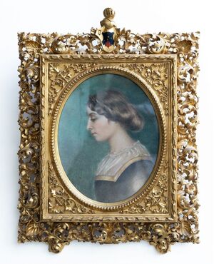 Wonderful carved and gilded wooden frame from the 19th century