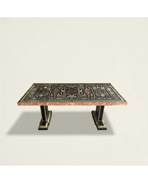 
Magnifico Tavolo in Scagliola Policroma su Marmo, Italia - XVIII Secolo