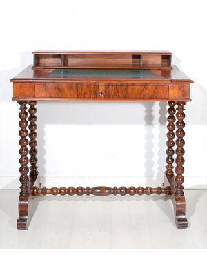 Emilia, XVIII Century, Writing desk with wooden spools with leather top     