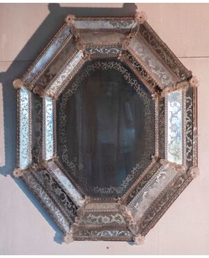 Venice, Murano, Late 18th century - Early 19th century, Octagonal mirror Mercury mirror and Murano glass     