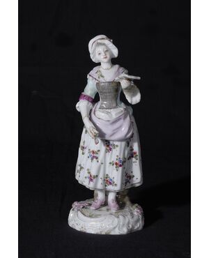 Meissen manufacture, around 1815, Female figure / damsel, polychrome porcelain     