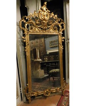 specc384 - mirror in gilded wood, 18th century, measuring cm l 107 xh 214     