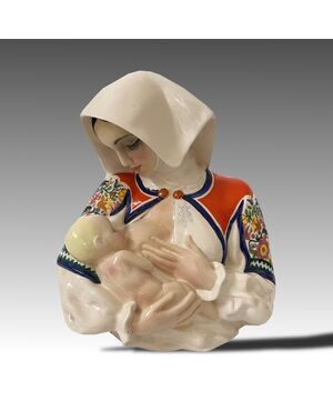 ESSEVI, Nursing Woman, decorated ceramic sculpture     