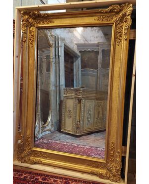 specc396 - gilded and carved mirror, 19th century, measuring cm l 155 xh 225     