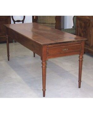 Table / desk in solid cherry, the first half of 1800. Art. 0291