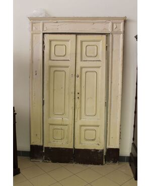 : Antique Door Placard Wall Cabinet! Period 800 to be restored