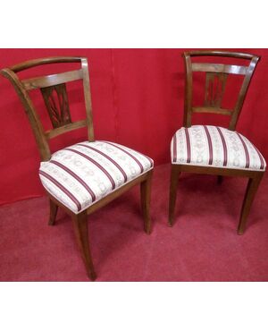 Pair of Charles X chairs in walnut