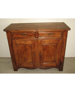 Antique sideboard in solid pine. Period mid-1800s