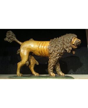 Typical lion Val Gradena     