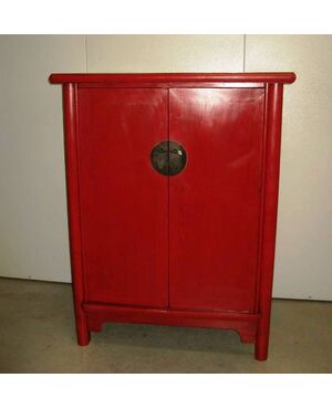 Antique Chinese red lacquered sideboard. Period 1800     