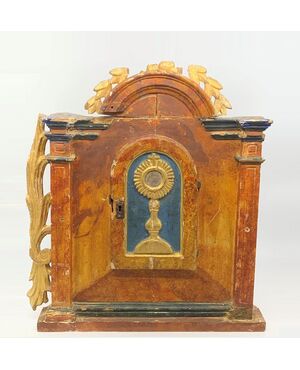 Magnificent Tabernacle In Carved And Gilded Wood - Spain, 18th century