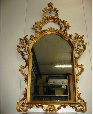 Specchiera in stile “700 barocchetto italiano. XX secolo