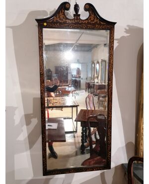 English mirror in inlaid mahogany     