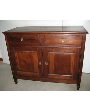 Code 3951 Antique walnut sideboard with two doors in Italian (Emilia), late 1700s.