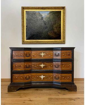 Chest of drawers inlaid in ivory, Italy &#39;800     