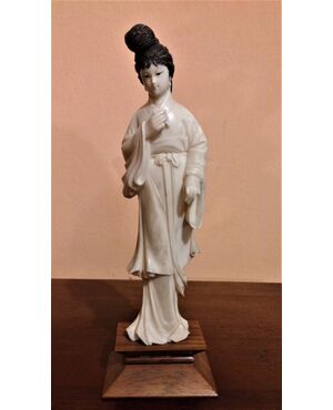 Ivory statuette, oriental woman, early 1900s