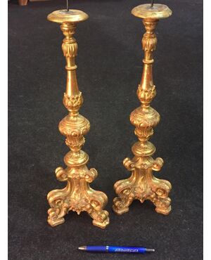 Pair of Genoese candlesticks XVIII century. gilded with gold leaf