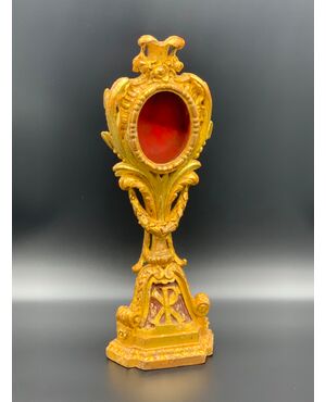 RELIQUARY IN GOLDEN WOOD WITH GOLD LEAF - 18th CENTURY.