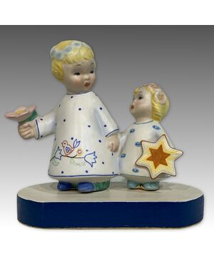LENCI, Two little angels in the procession, decorated ceramic     