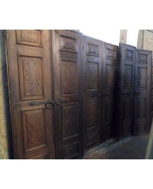 pts678 - n. 3 walnut doors, '700, 3 different sizes