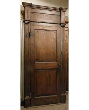 pti710 - door complete with frame, 18th century, size 105 x 248 cm     