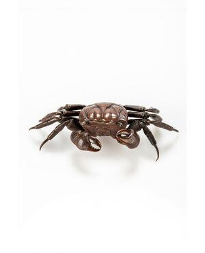 Articulated crab     