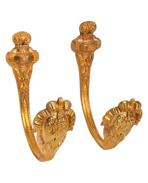 Pair of antique &quot;embrasses&quot; for curtains in gilt bronze - O / 4740-5     