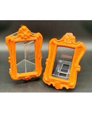 PAIR OF LACQUERED WOOD FRAMES - 19th CENTURY     