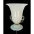 Lampada  a coppa in vetro incamiciato lattimo-ambra a due manici con inserti in oro.S.A.I.A.R Ferro Toso & C.Murano.