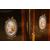 Ricca credenza Servante francese in ebano con medaglioni in porcellana di Sevres del 1800 stile Luigi XV