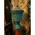 Coppia di vasi in ghisa con coperchio e colonne in legno, epoca: Impero