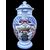  Versatoio in ceramica con coperchio,manico a nastro e decoro in rilievo  con stemma cardinalizio.Manifattura Ricotti-Bertagnoni.Bassano