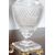 Antico vaso cristallo con lavorazione a rilievo . base in bronzo epoca primi 900 Altezza cm 33 